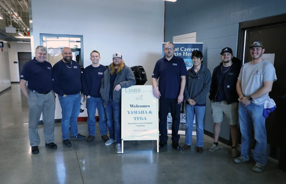 Students competing at the Georgia  Marine Technology Competition